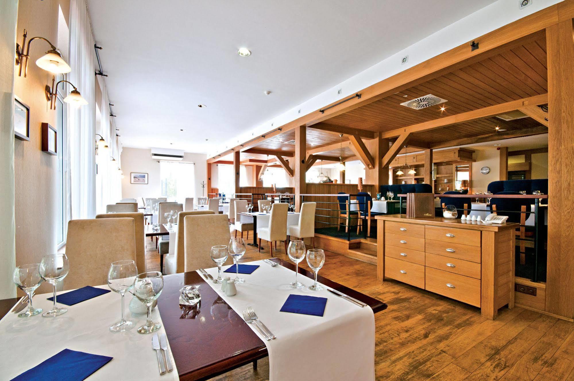 Leba Hotel & Spa Екстер'єр фото