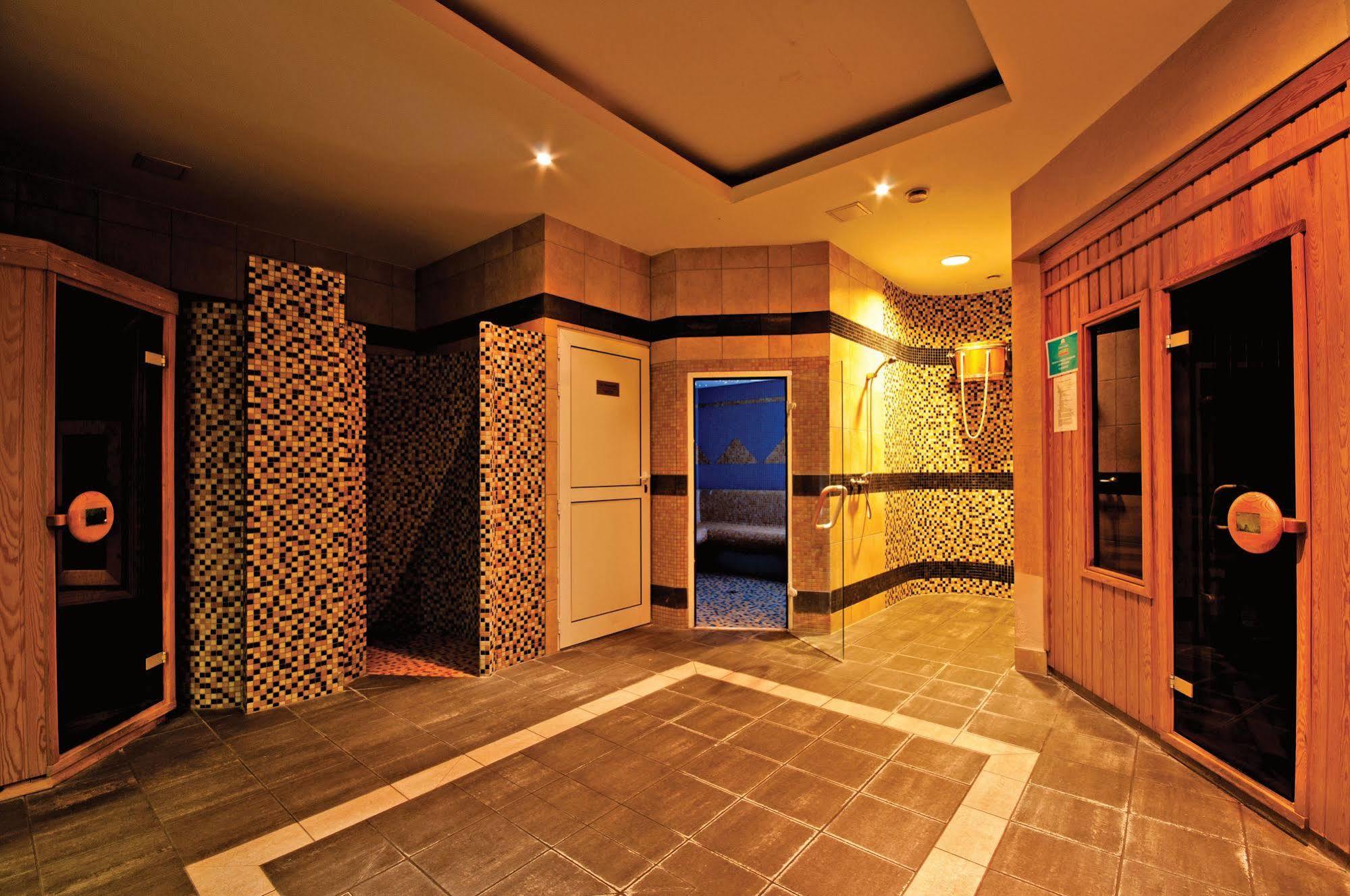 Leba Hotel & Spa Екстер'єр фото